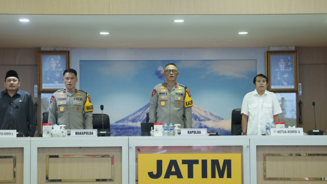 Anggota Komisi A DPRD Jatim pun berkunjung ke Polda Jatim