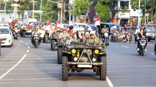 Wali Kota Surabaya saat soft launching Wisata Kota Lama