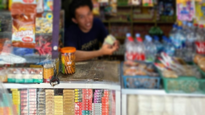 Ilustrasi penjual rokok toko kelontong.