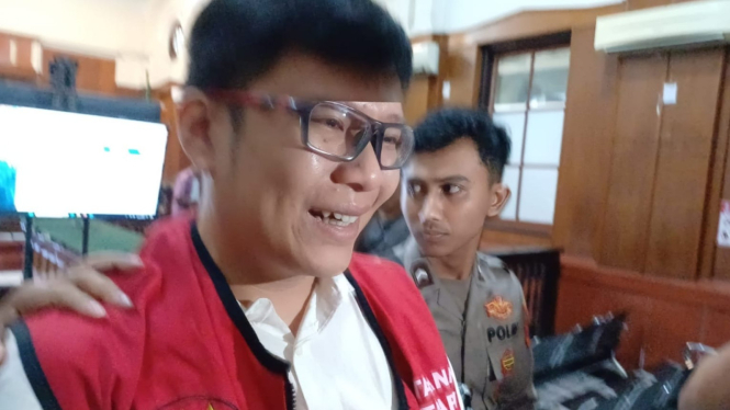 Terdakwa Gregorius Ronald Tannur di PN Surabaya.