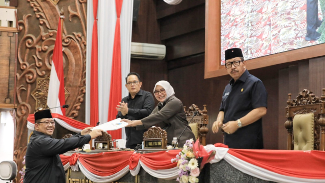 Pj Gubernur Jatim Adhy Karyono