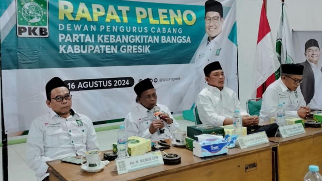 DPC PKB Gresik saat menggelar rapat pleno