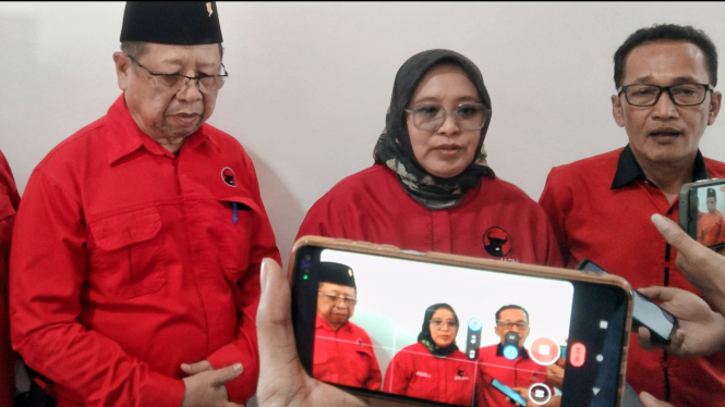 Plt Ketua DPC PDIP Tulungagung Erma Susanti.