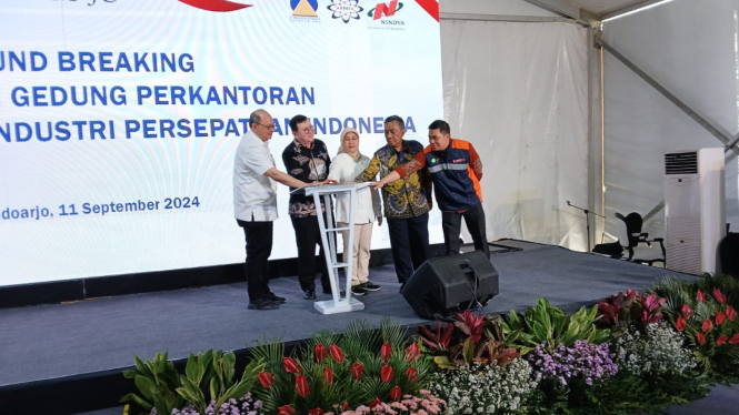 Prosesi groundbreaking gedung BPIPI di Sidoarjo.