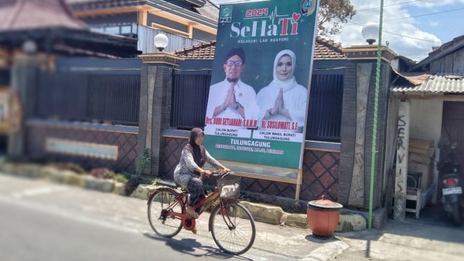 Baliho salah satu Paslon di Pilkada Tulungagung