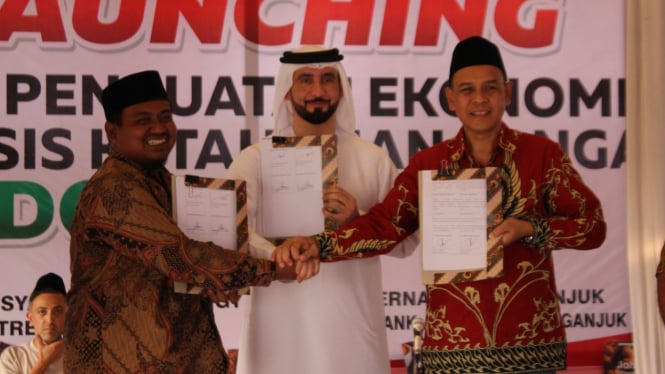 Memorandum of Understanding (MoU) perihal investasi Pesantren Insan Kamil dengan PT Digital Syariah Technology dan Sharia Digital Technologies FZ LLC – Dubai GreenX.