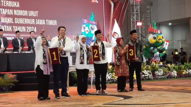 Pengambilan nomor urut paslon Pilgub Jatim 2024