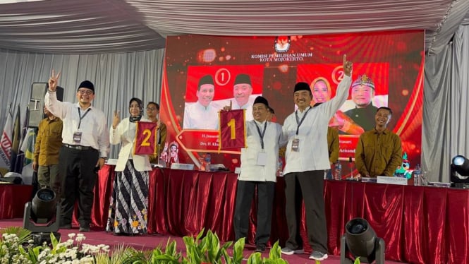 Pilwali Kota Mojokerto 2024 : Ning Ita - Sandi 2, Junaedi - Amin 1.