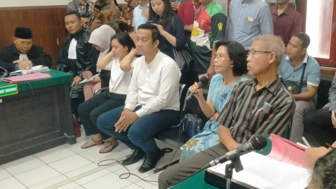 Korban ketika memberikan kesaksiannya di sidang