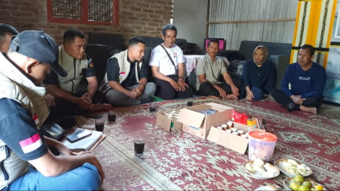 Suasana rumah Petugas PKD Puyung Trenggalek usai kebakaran.