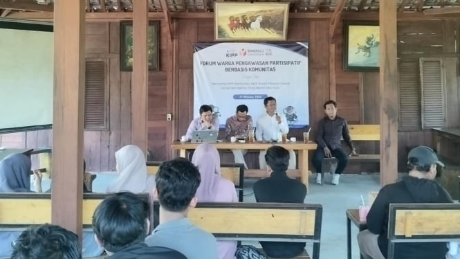 KIPP Gresik saat memberikan sosialisasi dan launching relawan KIPP di Kecamatan Menganti.