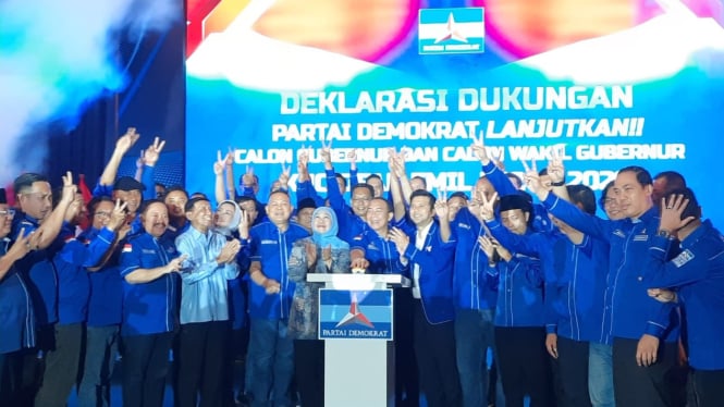 Deklarasi Dukungan Cagub Cawagub Jatim di Rakerda Partai Demokrat.