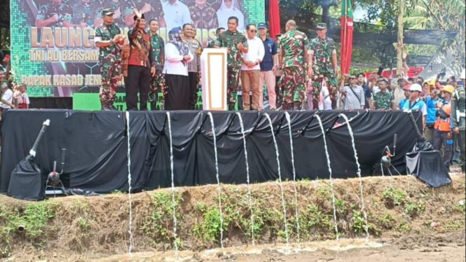 Peluncuran program pipanisasi TNI AD Manunggal Air