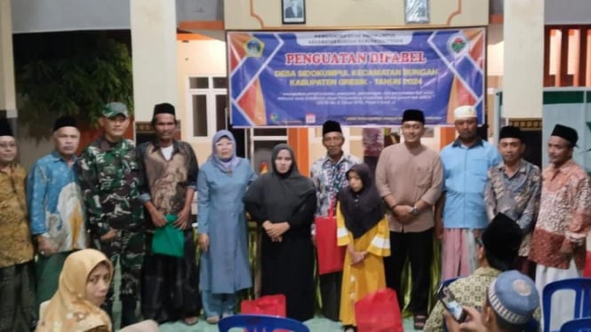 Pemdes Sidokumpul Gresik jadi Ppelopor Desa Peduli Disabilitas.