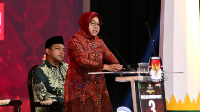 Tri Rismaharini saat debat cagub kedua