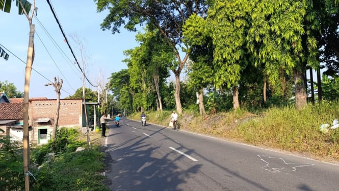 Lokasi kecelakaan maut yang tewaskan seorang pemuda di Mojokerto