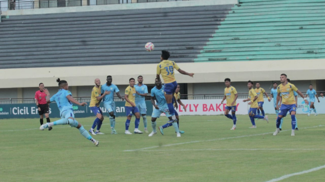 Persela Lamongan raih kemenangan 3-1 dari Gresik United