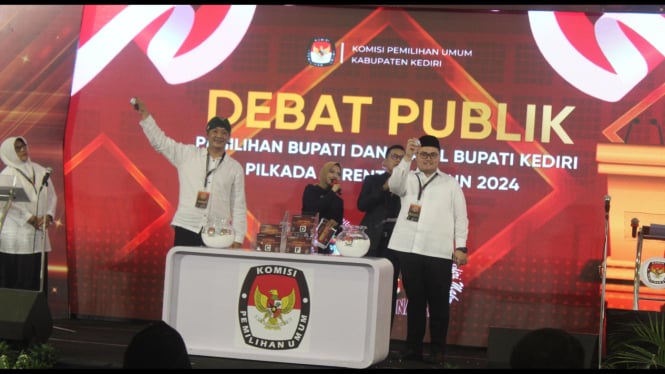 Debat Publik terakhir Pilkada Kediri di Convention Hall SLG Kediri.