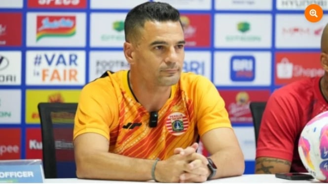 Pelatih Persija