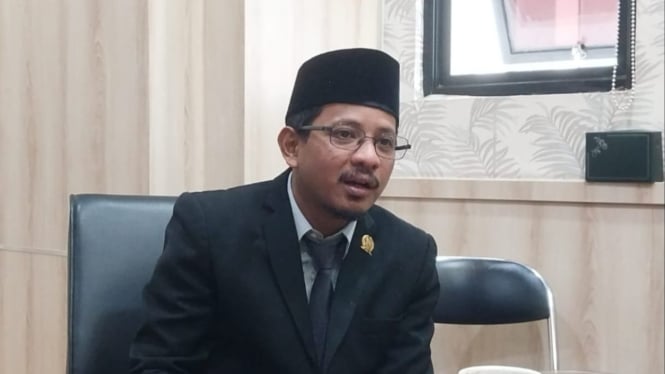 Ketua Fraksi NasDem DPRD Jatim, Nasih Aschal