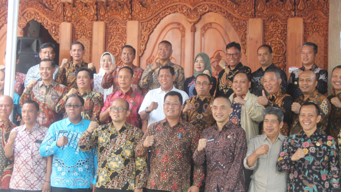 Gatut Sunu bersama OPD Pemkab Tulungagung.