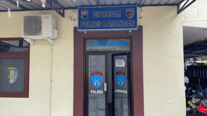 Gedung Si Propam Polres Lamongan.
