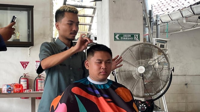 Workshop Barbershop oleh Kartar Desa Cerme Lor