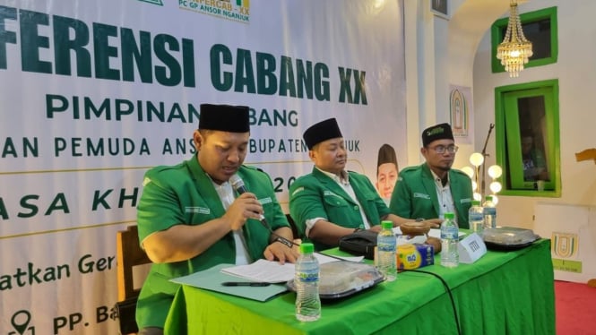 Pimpinan Sidang Konferensi Cabang (Konfercab) XX GP Ansor Nganjuk.