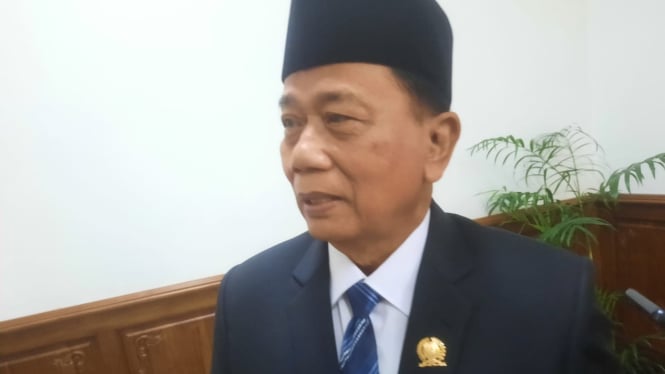 Anggota Komisi E DPRD Jatim Rasiyo.