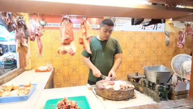 Pedagang daging sapi di passr