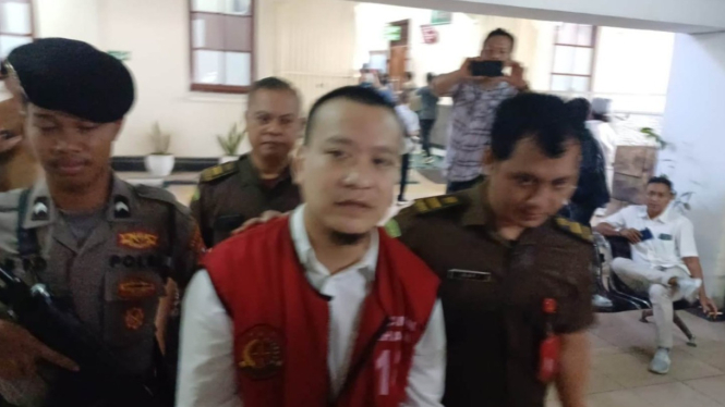 Terdakwa Ivan Sugiamto di Pengadilan Negeri Surabaya