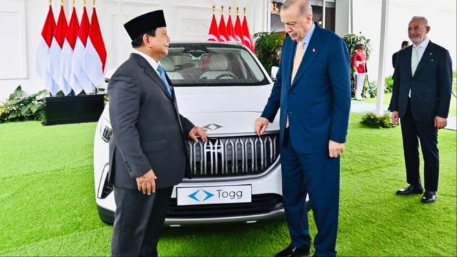 Penampakan mobil listrik Togg T10X