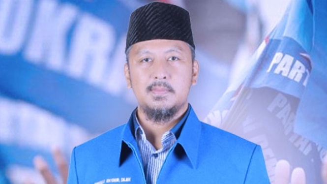 Bendahara Umum Partai Demokrat Renville Antonio Tewas Kecelakaan