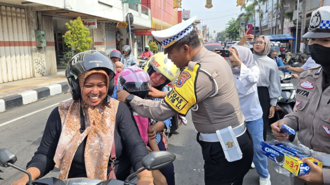 Operasi Keselamatan Semeru 2025 di Kota Mojokerto.