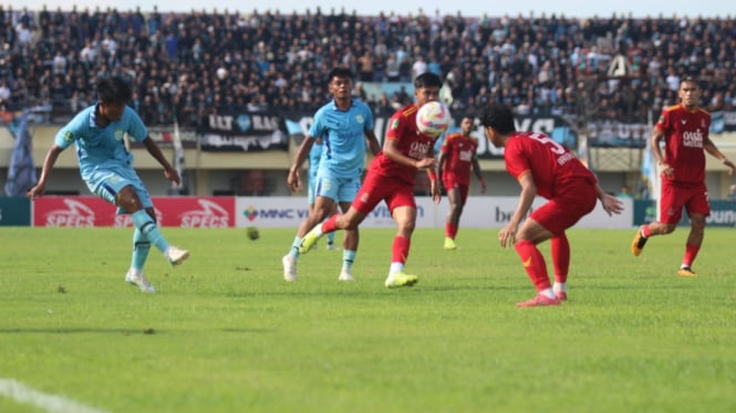 Laga antara Persela Lamongan dan Persijap Jepara