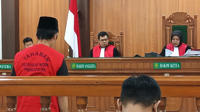 Hakim ketua putuskan vonis 14 tahun ke Supar.
