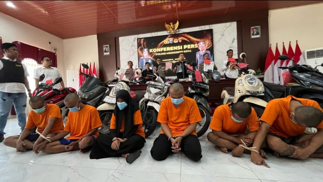 Enam Bandit Curanmor 21 TKP di Mojokerto Ditangkap Polisi.