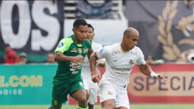 Persebaya vs Arema FC