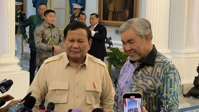 Presiden RI Prabowo Subianto bertemu PM Malaysia