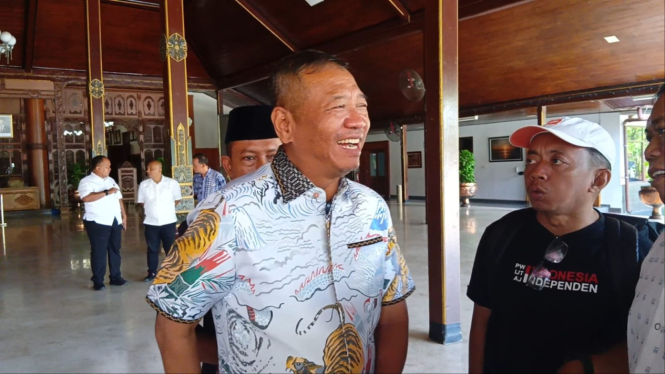 Bupati Tulungagung Gatut Sunu miliki KTA Gerindra