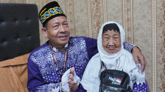 Supinah Rusmini (91) tukang pijat asal Gresik