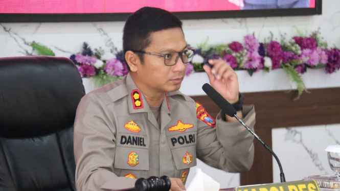 Kapolres Mojokerto Kota AKBP Daniel S Marunduri