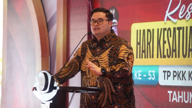 Bupati Kediri, Hanindhito Himawan Pramana