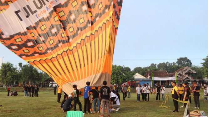 Pelatihan Balon Udara Tanpa Awak di Tulungagung.