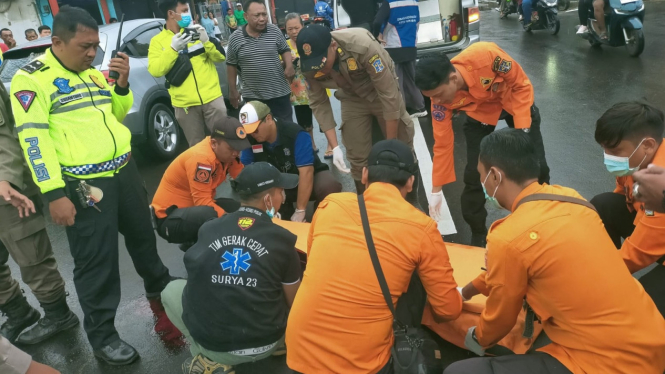 Korban Laka di Jalan Ciliwung Surabaya.