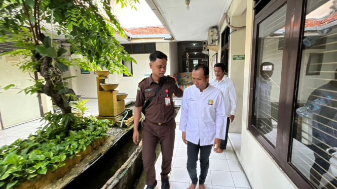 Penimbun 14 Ton Pupuk Bersubsidi di Mojokerto Divonis Lebih Ringan.