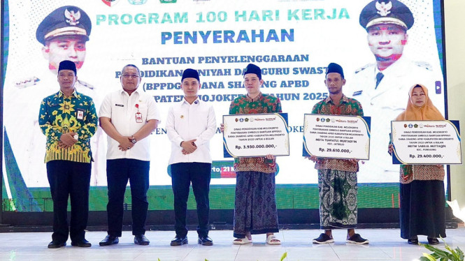Penyerahan Bantuan Rp3,9 M untuk 571 Madrasah Diniyah