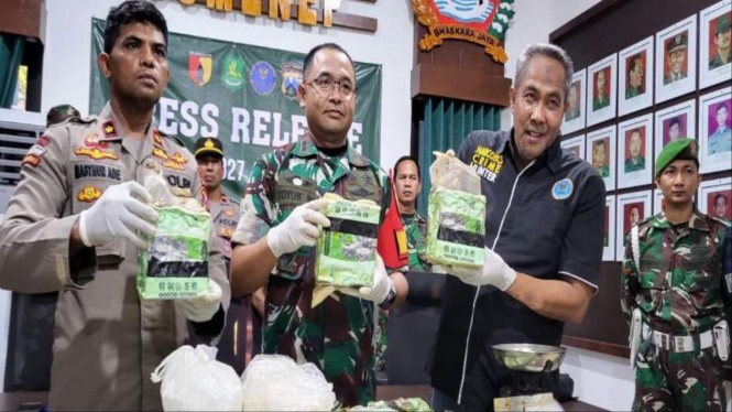 Penemuan drum berisi 35 kg sabu di laut Masalembu