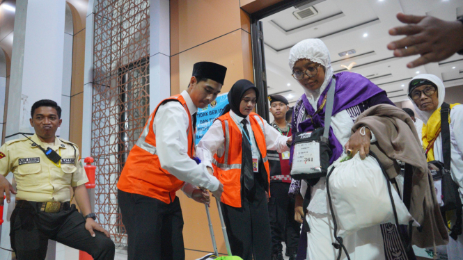 Pemberangkatan Kloter Terakhir Jemaah Haji Embarkasi Surabaya