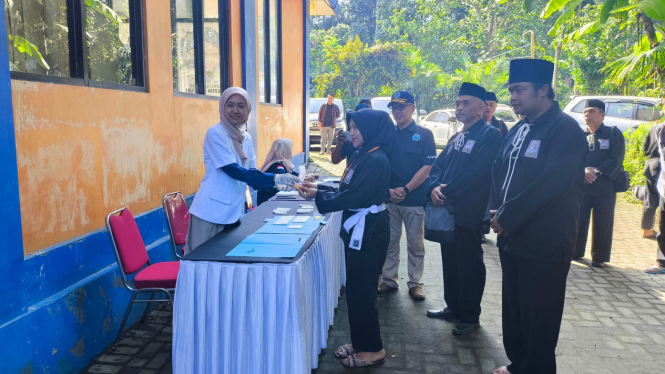 Tes Urine Calon Anggota SH Terate Komisariat UNU Blitar